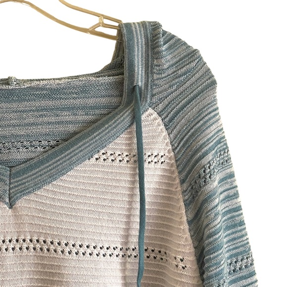 Lightweight color block blue, white & gray long sleeve striped hoodie - Picture 6 of 14